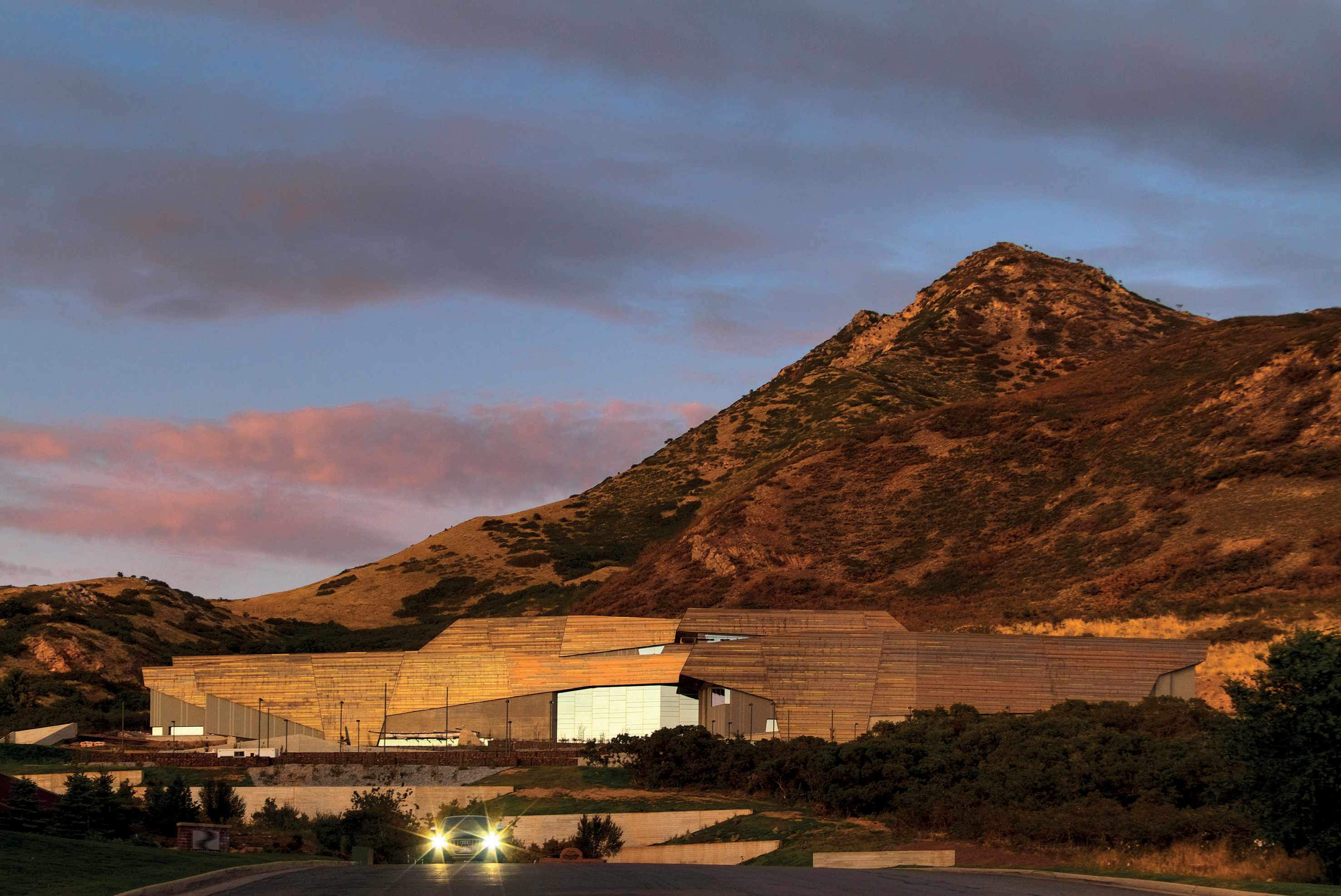 Safdie dagli Stati Uniti allIndia