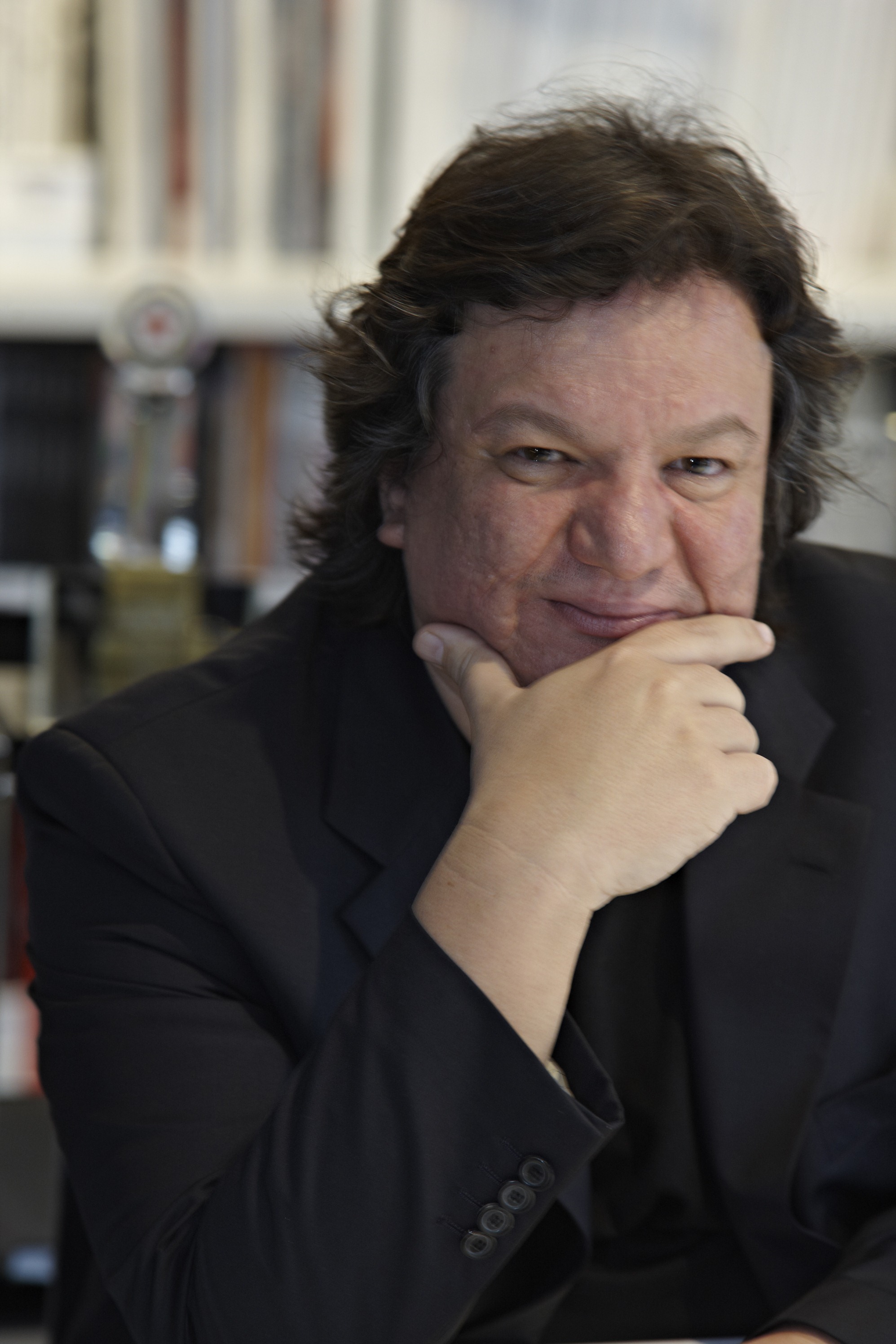 Emre Arolat racconta «Musibet», una delle due mostre della Istanbul Design Biennial