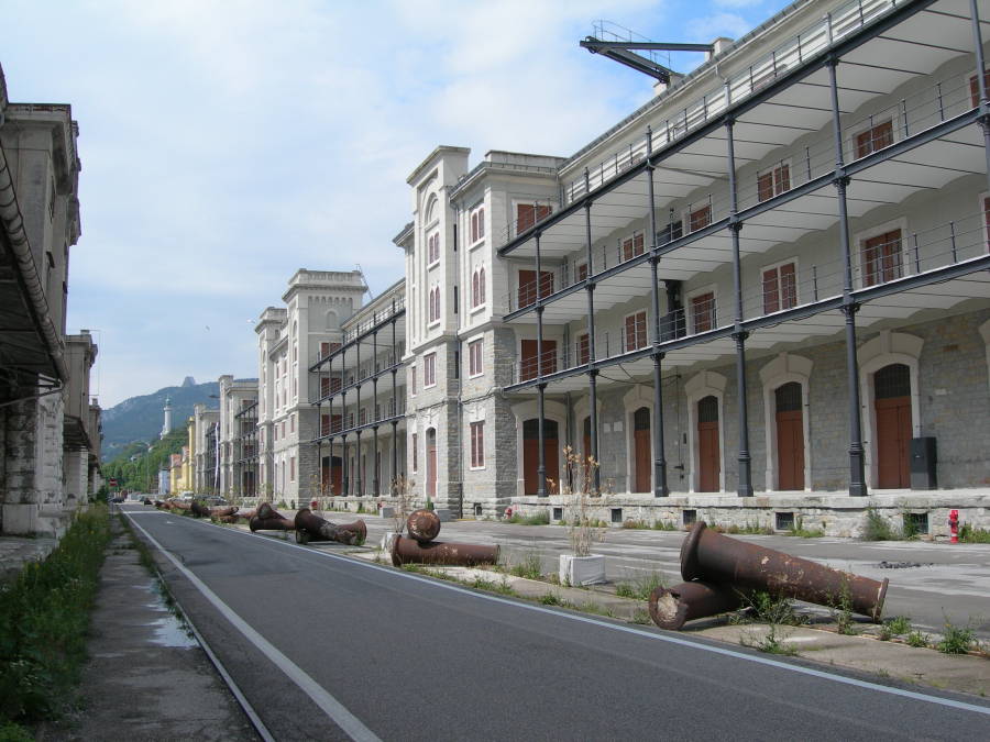 Trieste, per Porto vecchio arriva lo spezzatino