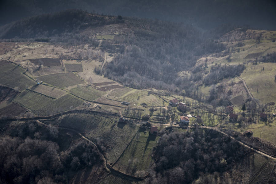 A due passi da Srebrenica si torna a convivere coltivando la terra
