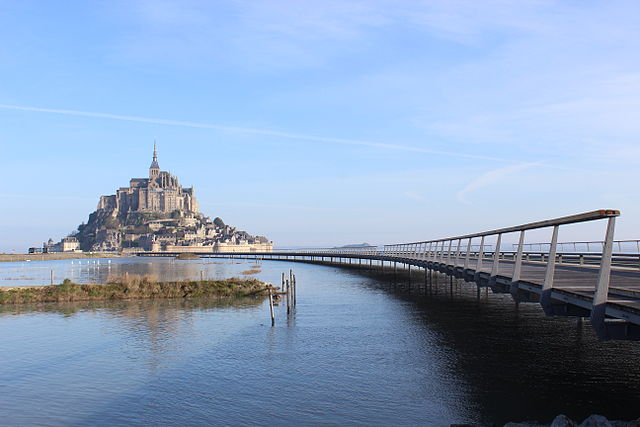 Mont Saint-Michel è di nuovo un’isola