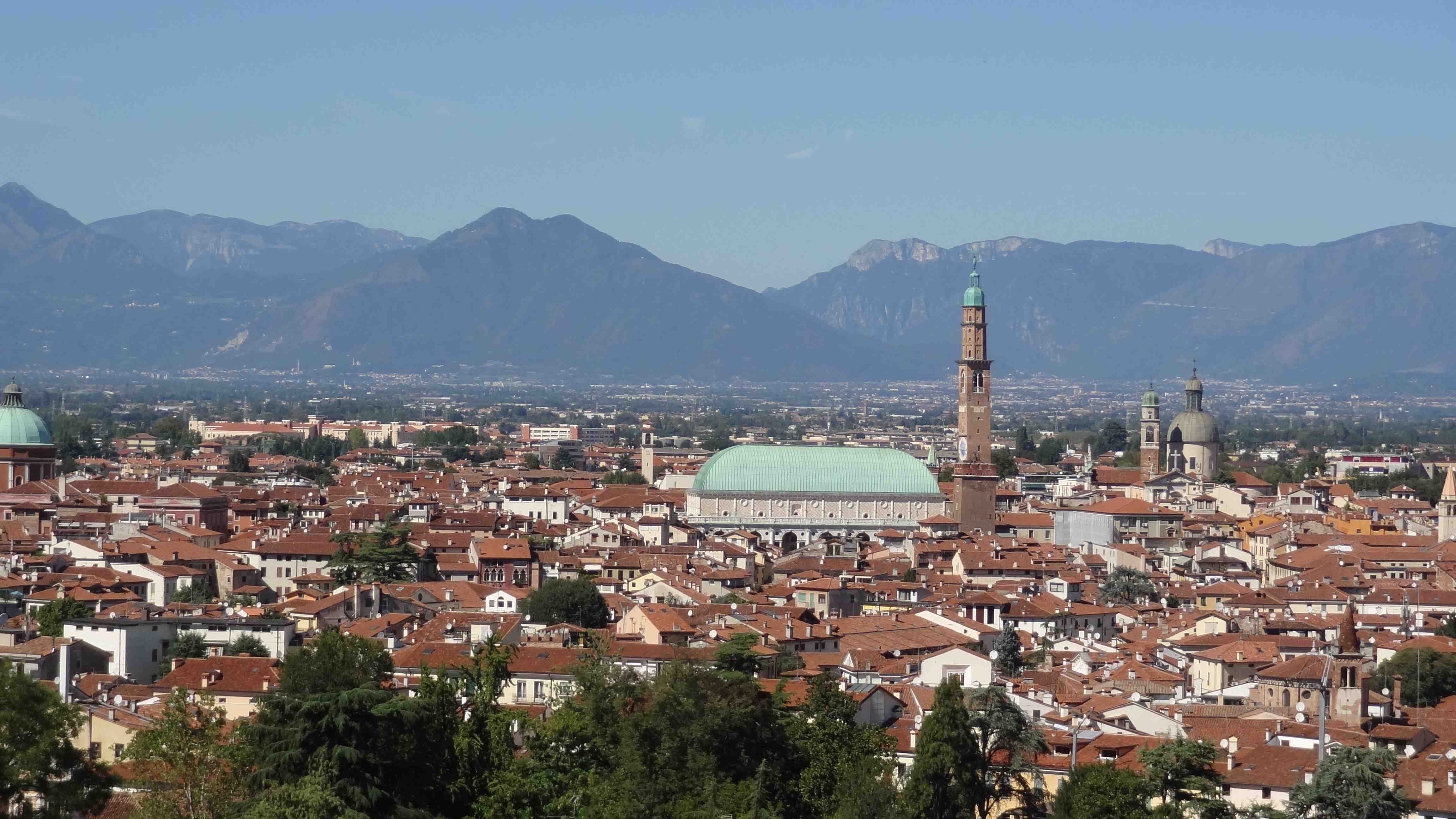 Ritratti di città. Vicenza si scorda dell’eredità palladiana