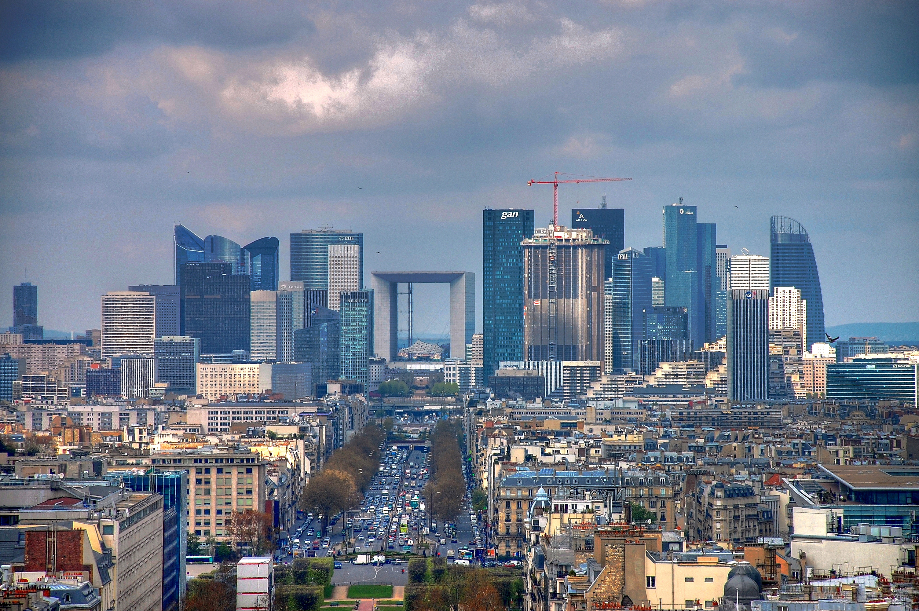 Ri_visitati. La Défense 60 anni dopo