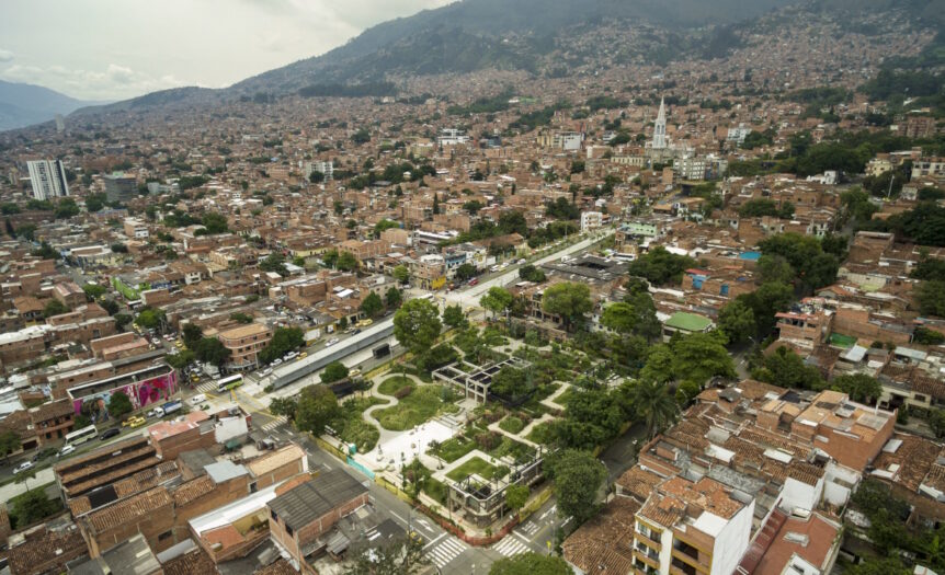 A Medellín, una piccola foresta urbana