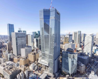 Toranomon Hills Station, una torre che punta il cielo di Tokyo