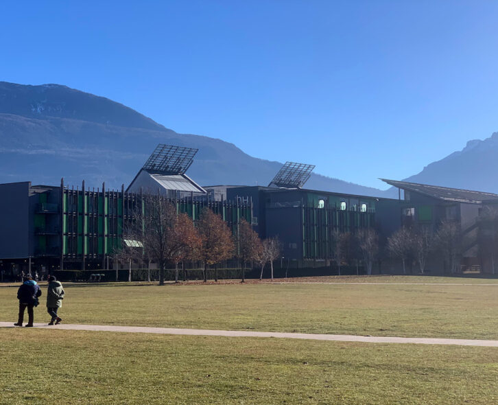 Ri_visitati. Le Albere a Trento: sogni, treni e appartamenti vuoti