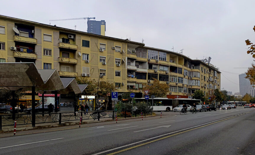 Ritratti di città. Tirana, bolle e criticità oltre lo storytelling