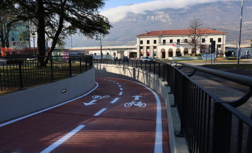 Rovereto, la stazione non è più un limite
