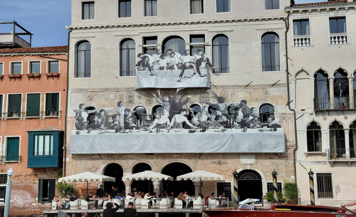 Le installazioni effimere di Venezia: più scenografia che città