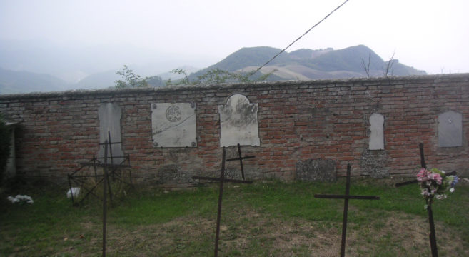 Ma non dimentichiamo i cimiteri di campagna