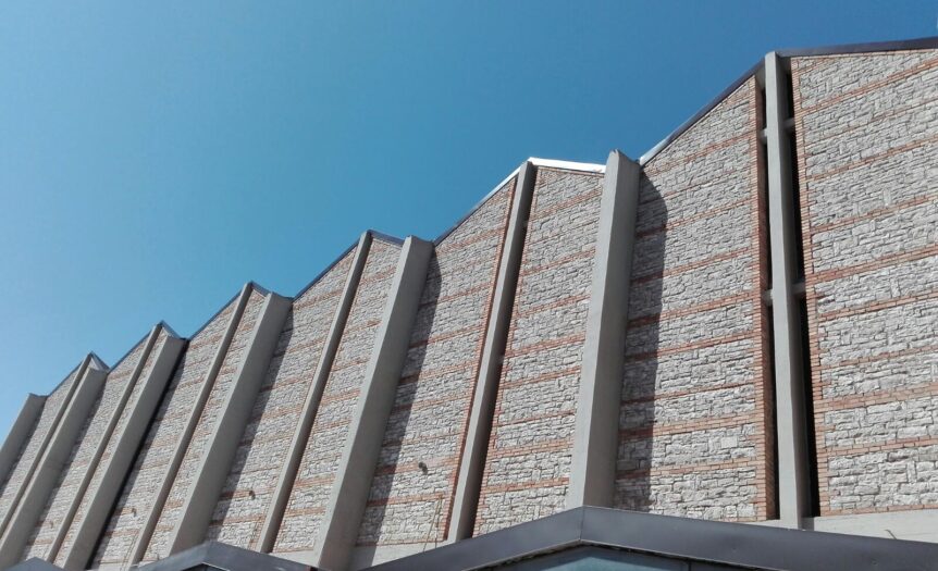 Chiesa dell’Immacolata Concezione a Terni: Nuovo vs Moderno