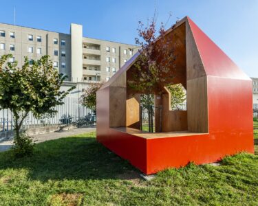 Tracce di libertà: la casetta rossa e la pergola