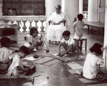 L’ecopedagogia di Maria Montessori, che non amava i banchi scolastici