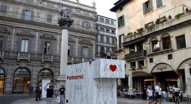Marmomacc, passeggiando tra gli stand e… in città