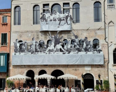 Le installazioni effimere di Venezia: più scenografia che città