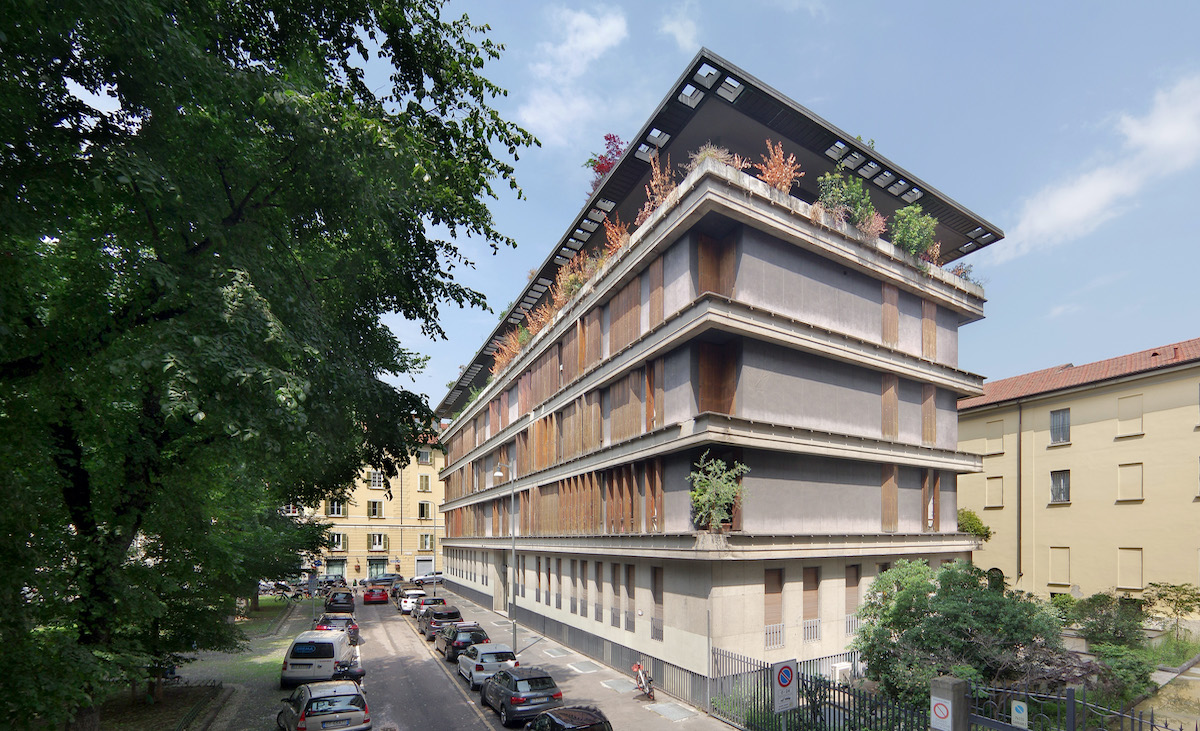 L’edificio di piazza Mirabello e il paradosso di Milano