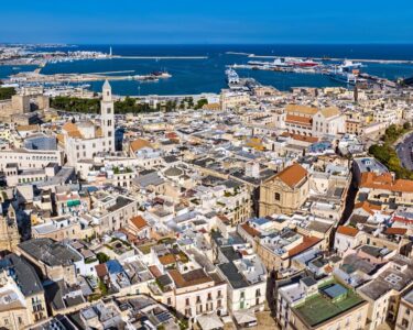 Bari: più turismo, meno diritti