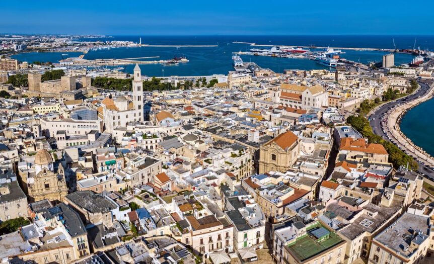 Bari: più turismo, meno diritti