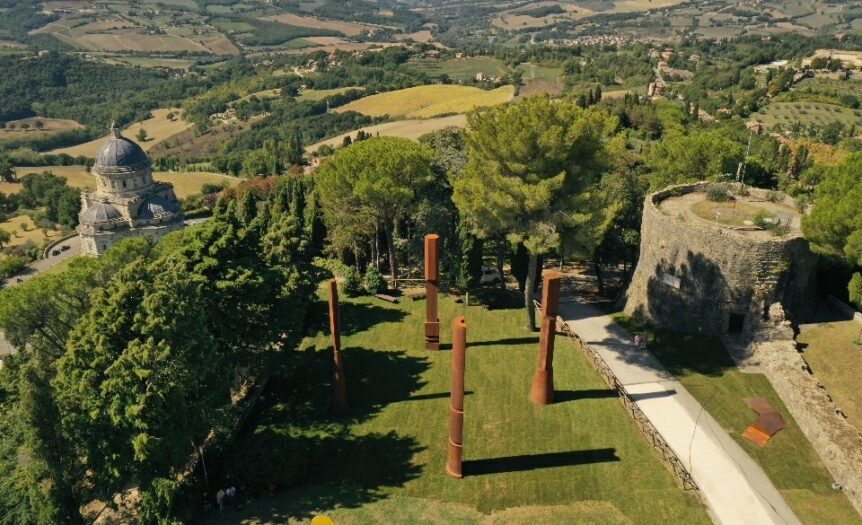 A Todi, in omaggio a Beverly Pepper, l’arte diventa paesaggio