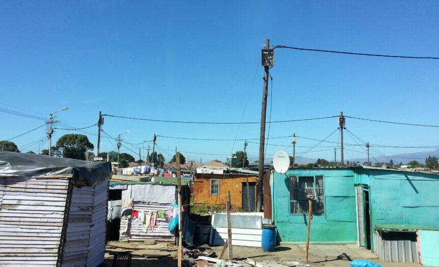 Così il Sudafrica affronta l’emergenza sanitaria e urbana