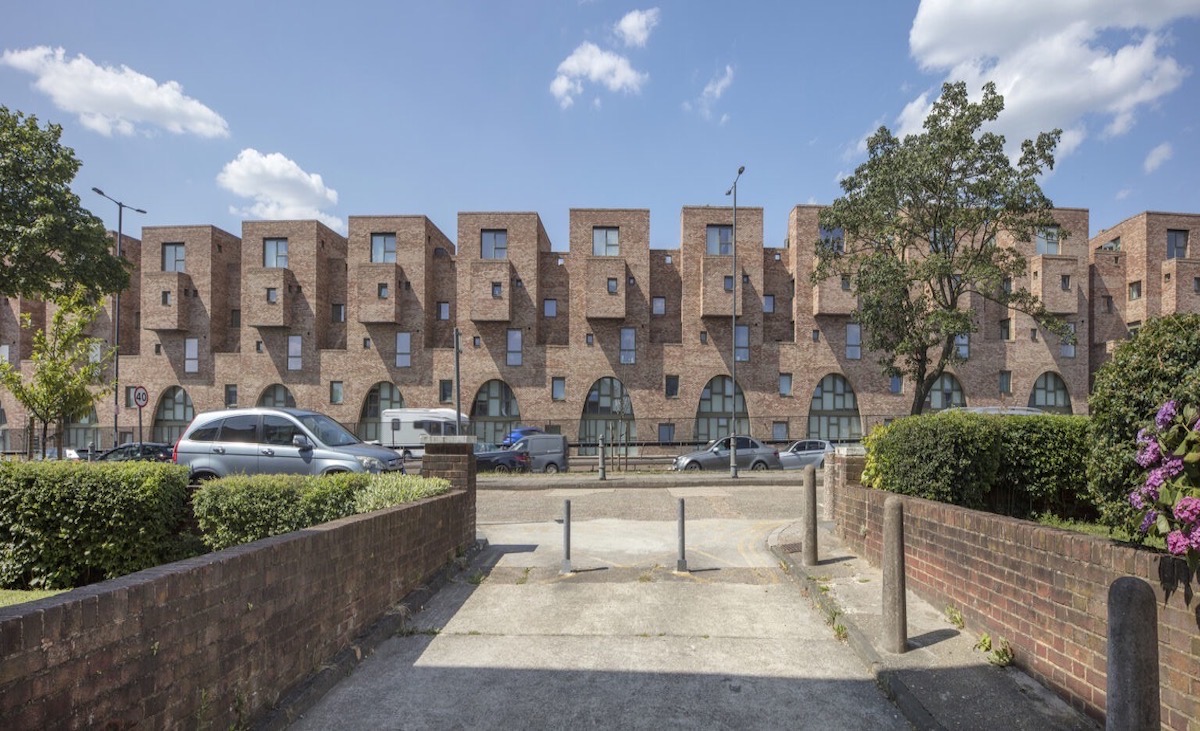 La vendetta inglese della Subtopia: quando il nuovo non basta mai La vendetta inglese della Subtopia: quando il nuovo non basta mai