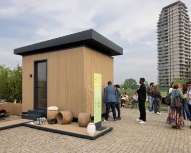 Legno, riso e propoli: il padiglione delle api