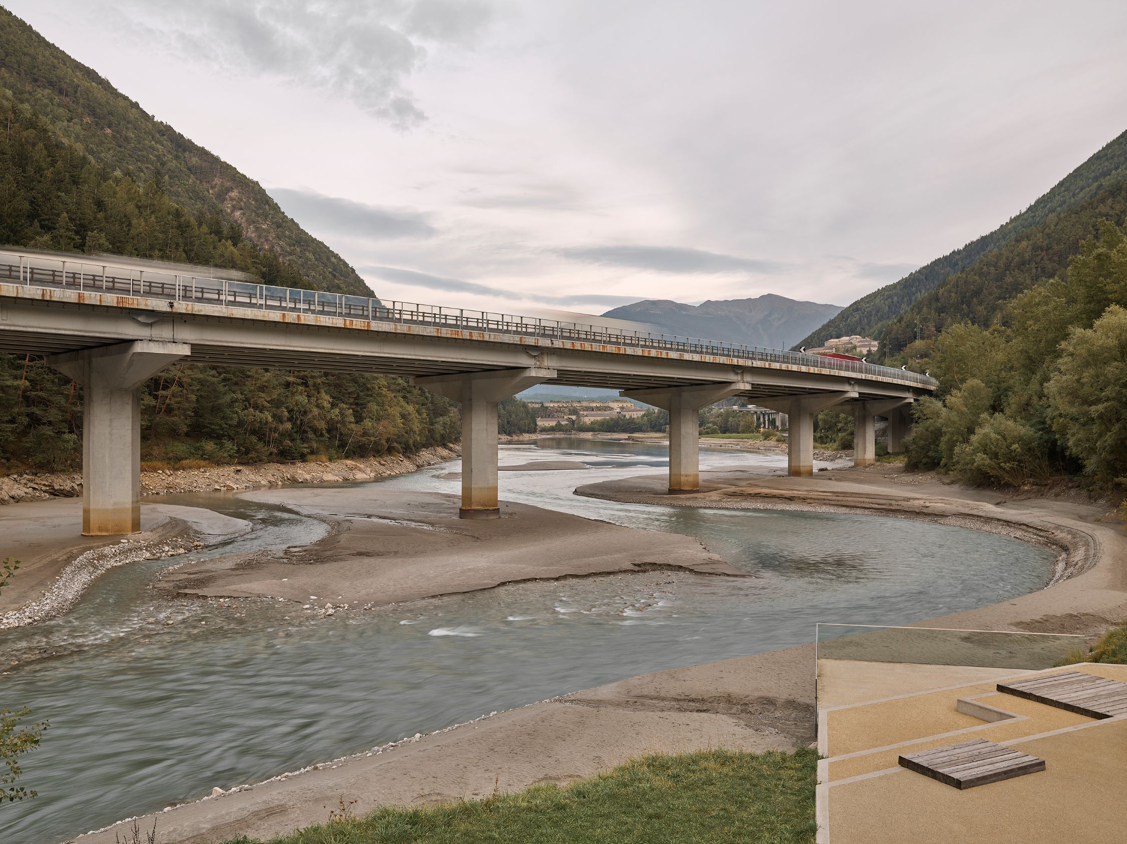 Tra progresso e impatti: l’autostrada, emblema del futuro