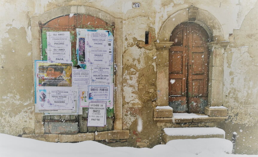 Contro la post-desolazione, mischiare intimità e distanza