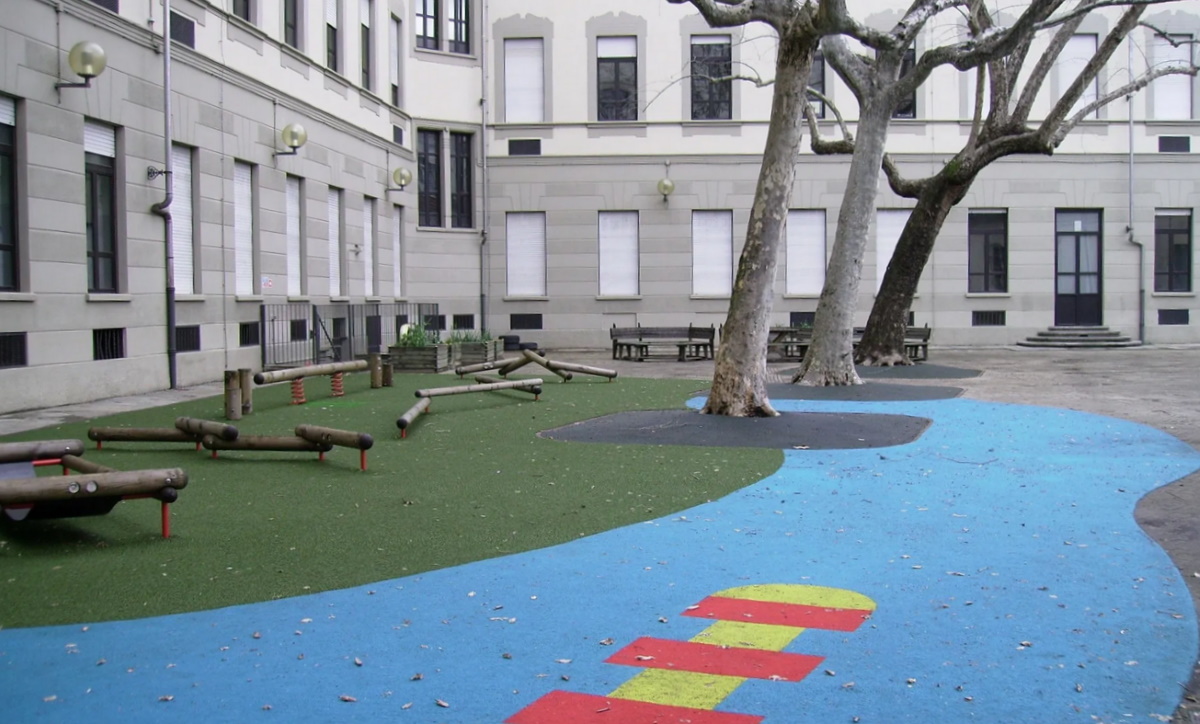 Oltre il recinto: tornare a scuola con una prospettiva urbana