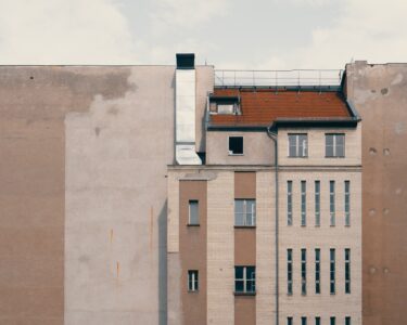 Berlino da città divisa a città capitale