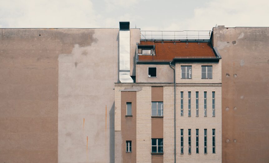 Berlino da città divisa a città capitale