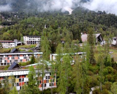 Studenti in Colonia. Ripensano il villaggio Eni