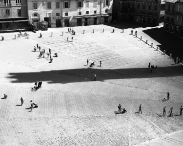 Dobbiamo fare spazio (pubblico)