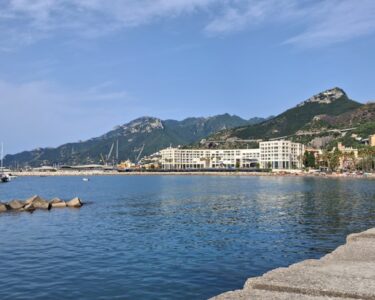 Ritratti di città. Salerno, ritorno al futuro: meno Bilbao, più Montecarlo