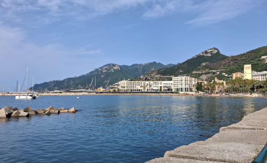 Ritratti di città. Salerno, ritorno al futuro: meno Bilbao, più Montecarlo