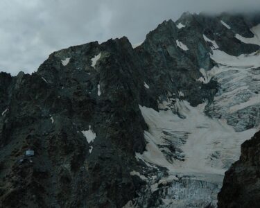 La montagna che non è più: un dramma senza fine