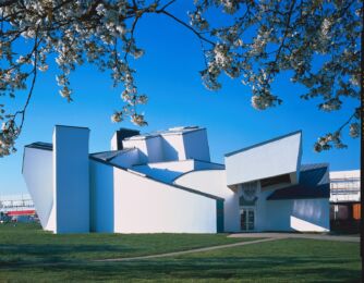 Vitra Design Museum, Frank Gehry, 1989 (© Vitra Design Museum, Photo: Thomas Dix)