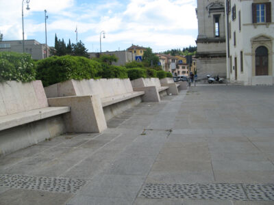 La sistemazione della piazza della chiesa di San Giorgio in Braida (concorso vinto dagli architetti Gilberto Barbesi, Mario Bellavite e Filippo Bricolo)