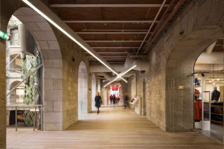 5+1AA, recupero dei Docks di Marsiglia (foto di Luc Boegly)