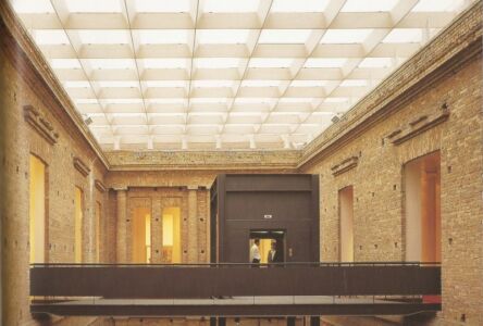 Ristrutturazione della Pinacoteca di Stato di San Paolo (1990-98)