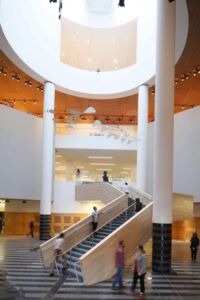 Alexander Calder’s Untitled (1963) on view in the Evelyn and Walter Haas, Jr. Atrium at the new
SFMOMA; photo: © Iwan Baan, courtesy SFMOMA
