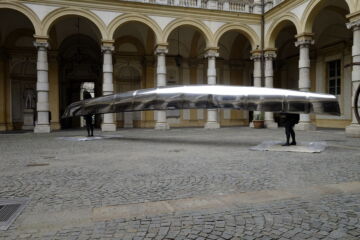 Palazzo dell'Università degli studi: «Sbarco» di Velasco Vitali