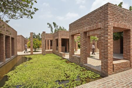 Friendship Centre di Gaibandha (© Aga Khan Trust for Culture / Rajesh Vora)