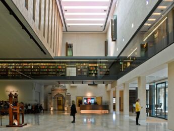 Weston Library (© James Brittain)
