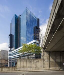 Le torri di San Benigno a Genova (2010-16, © Luc Boegly)