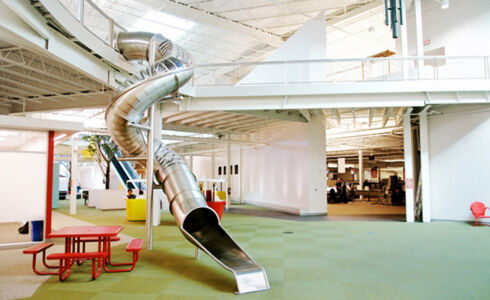 Centro commerciale Windsor Park Mall a San Antonio (Texas) trasformato nella sede dell’azienda Rackspace Hostings