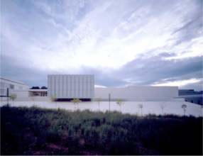 Università a Girona, 1999 (© Eugeni Pons)