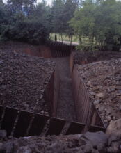 Parco della Pedra Tosca a Les Preses, 2004 (© Hisao Suzuki)