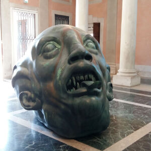 Palazzo Grassi. Demon Separated, scultura in bronzo