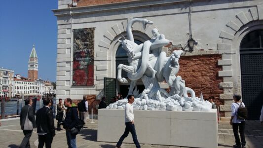 Punta della Dogana, The Fate of a Banished Man (Standing), marmo di Carrara